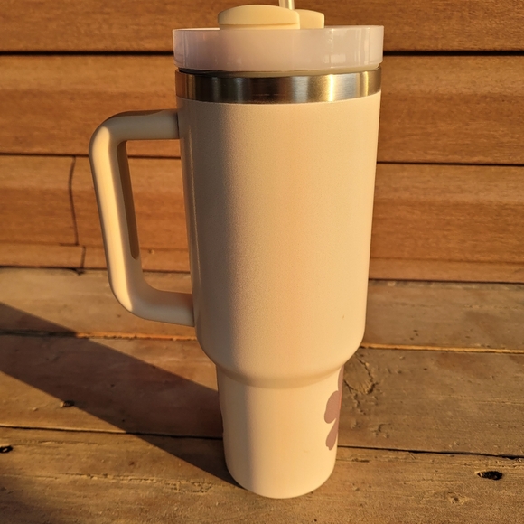 Flower Tumbler 40 ounces with straw - Picture 5 of 5